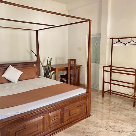 Sasmika Villa Surf And Yoga Hostel Weligama Buitenkant foto